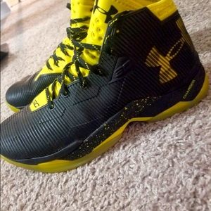 Under armour size 12